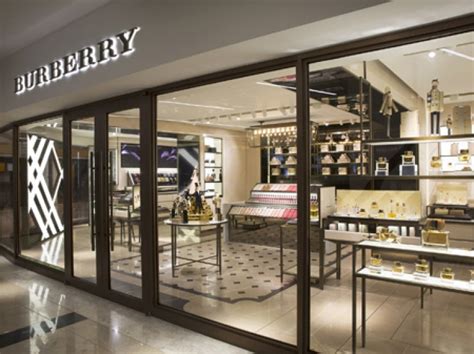 burberry beauty box korea|Asia’s first Burberry Beauty Box opens in Seoul .